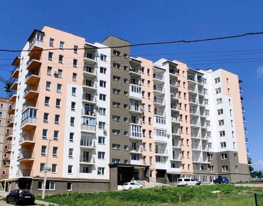 Oazis Apartments Chernivtsi Luaran gambar