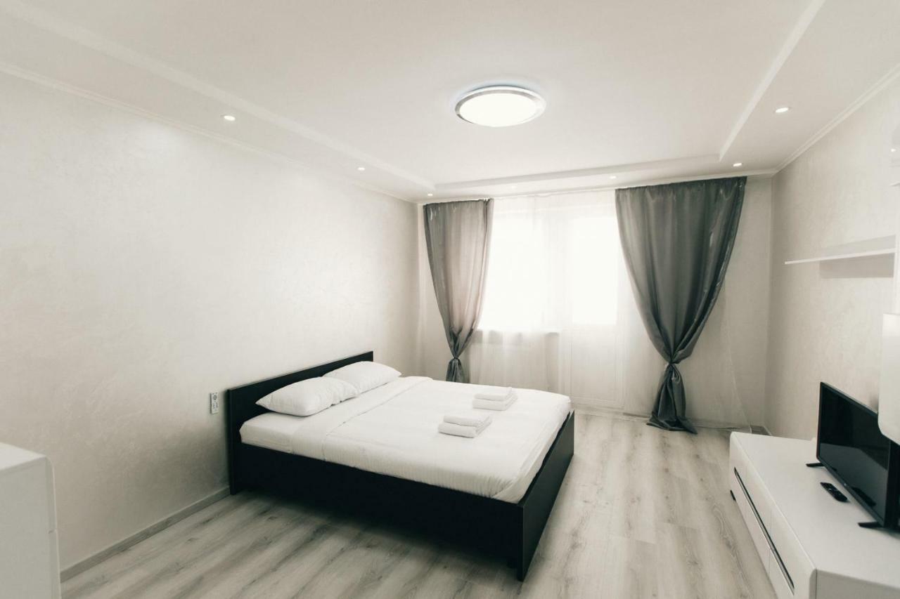 Oazis Apartments Chernivtsi Luaran gambar